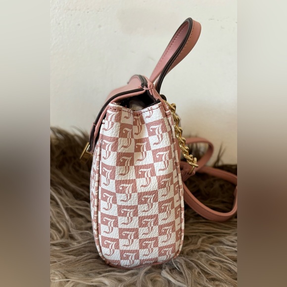 JUICY COUTURE Bag Modern Chic Mini Crossbody - Pink Geo Print Taffy NWT - Picture 8 of 10